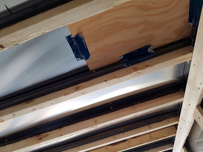 may11puttingingussetsandinstallingladderphotocreditgeorgeprivettvy1gp.jpg