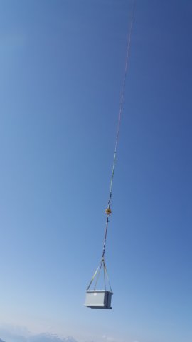 _105818.jpg